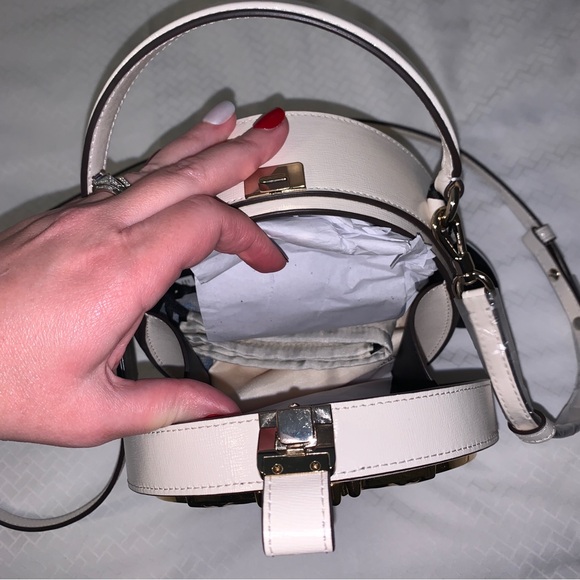 Kate Spade Snow White Magic Mirror Crossbody - Picture 9 of 16
